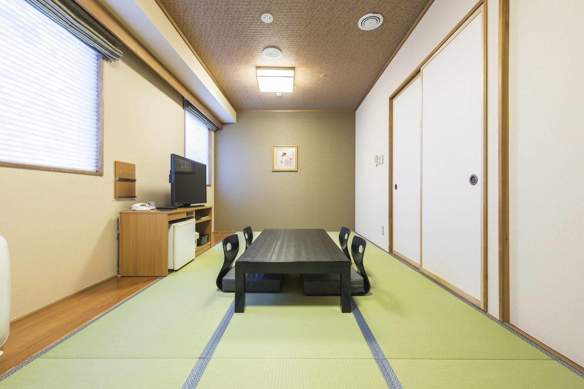 Route Inn Grantia Hanyu Spa Resort Dış mekan fotoğraf