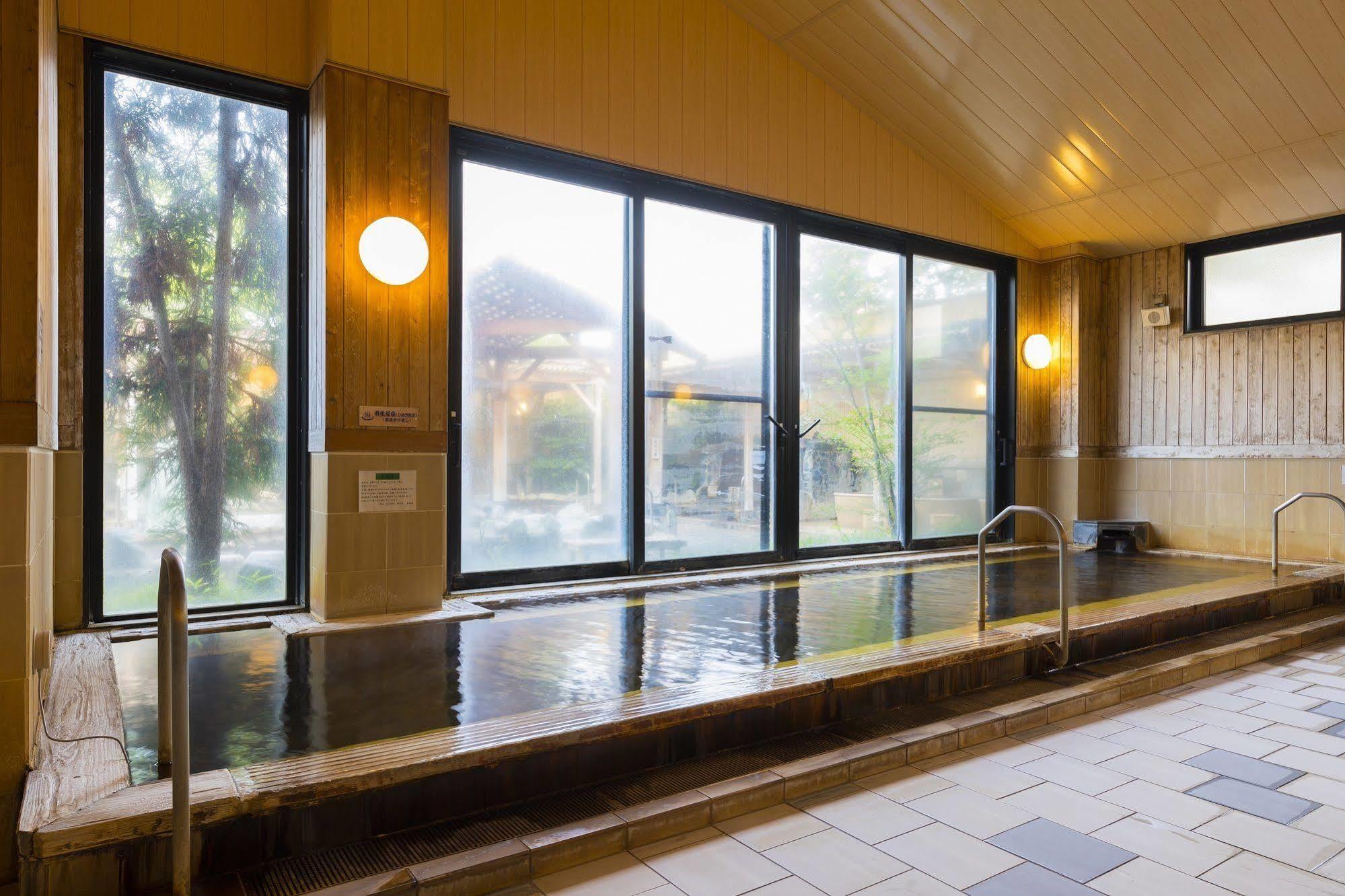 Route Inn Grantia Hanyu Spa Resort Dış mekan fotoğraf