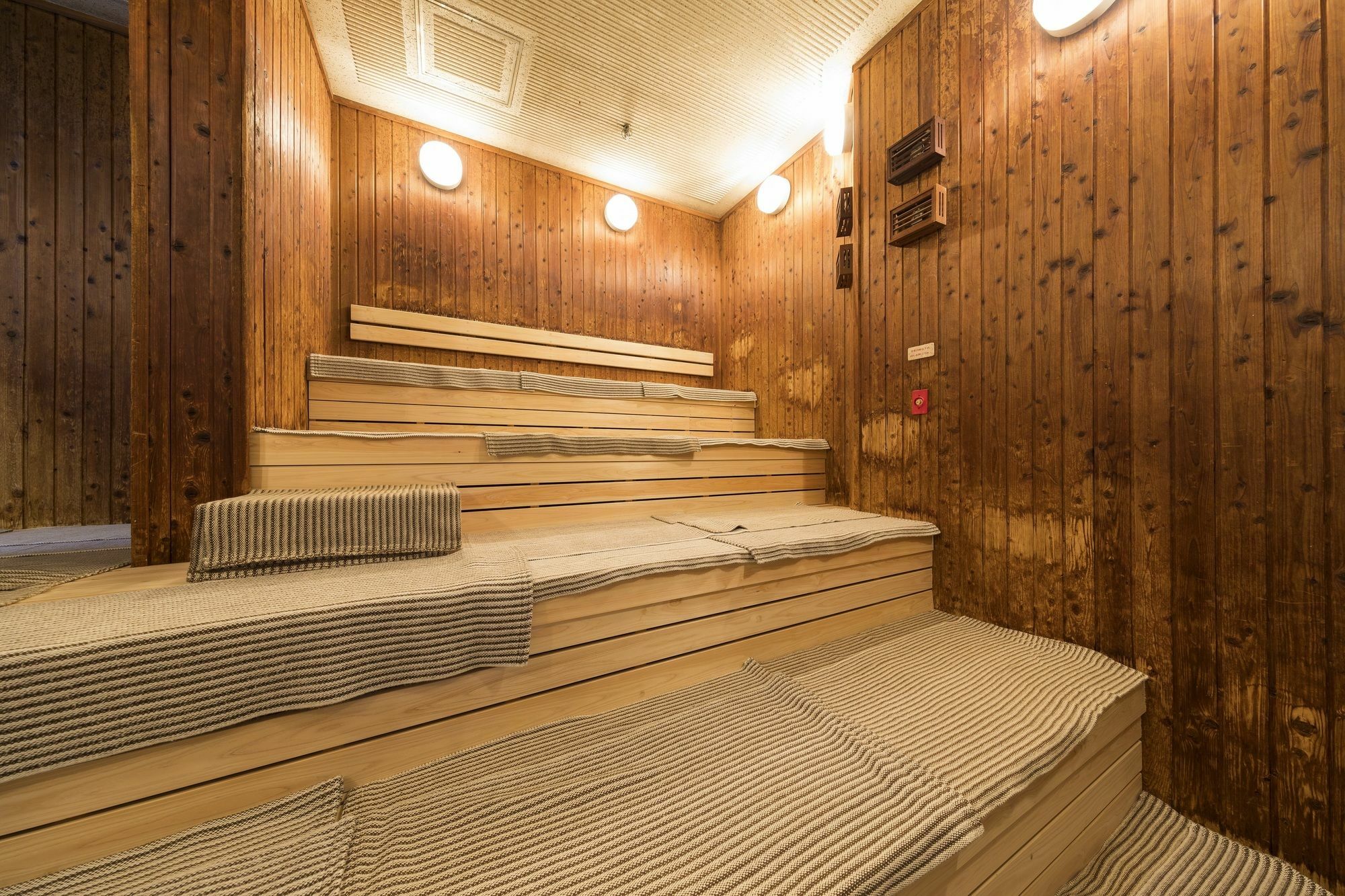 Route Inn Grantia Hanyu Spa Resort Dış mekan fotoğraf